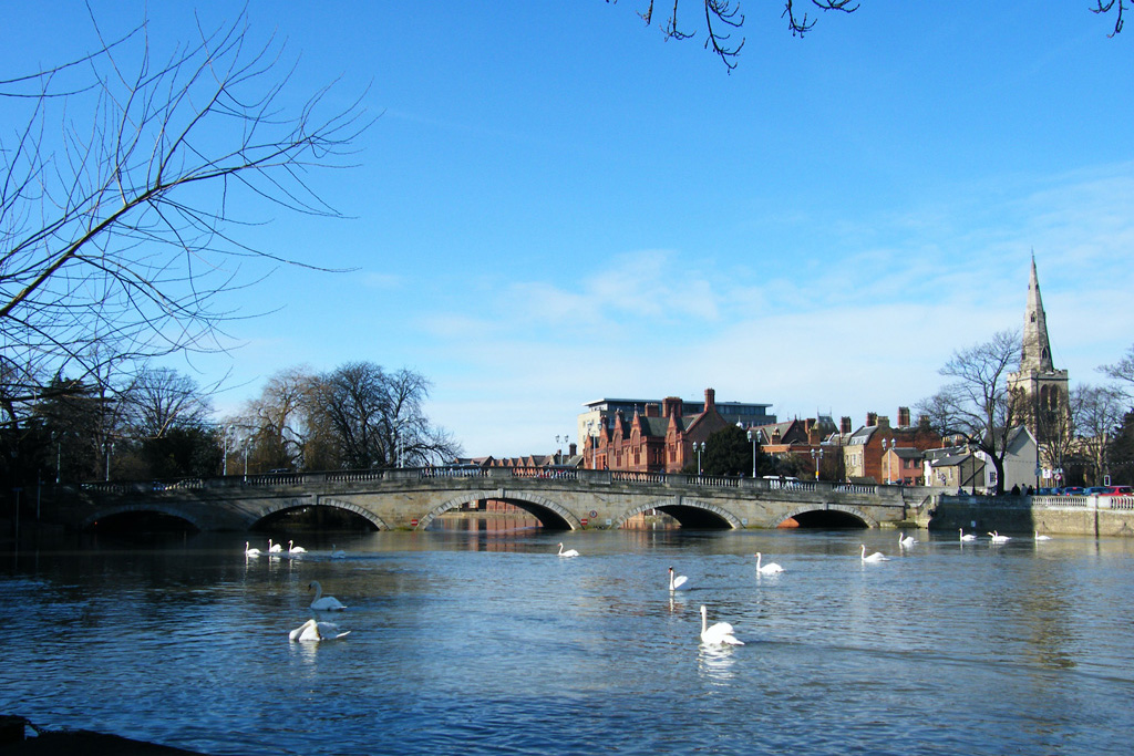 Town bridge and Bedford Embankment